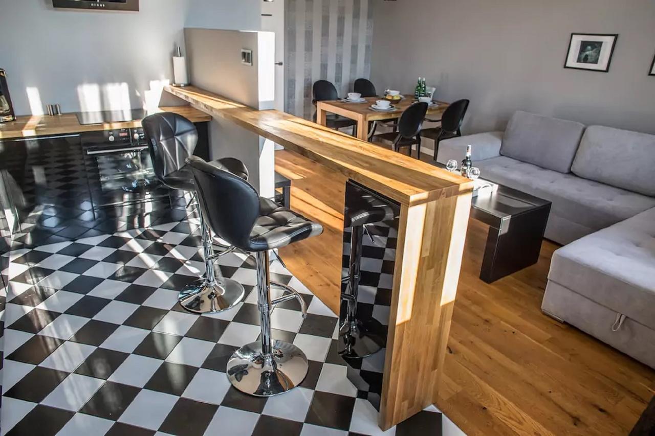 Апартаменты Platinium Ogarna Old Town Гданьск Экстерьер фото